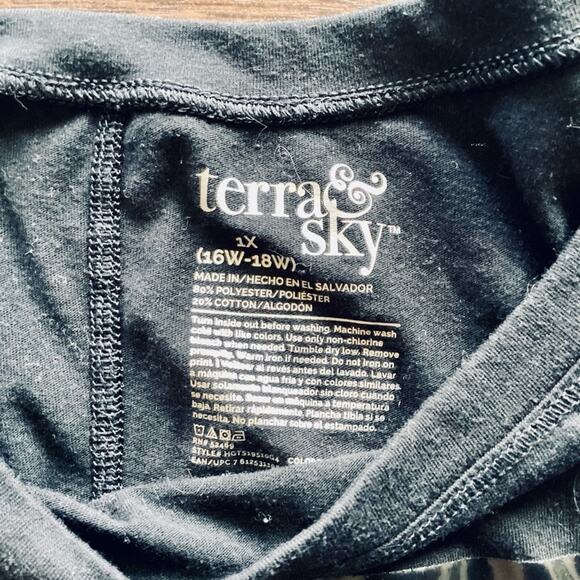 Terra & Sky EQUALITY Tee - Picture 3 of 5